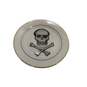 Pottery Barn Skeleton Crew Skull & Crossbones Appetizer Plate 7.25" halloween